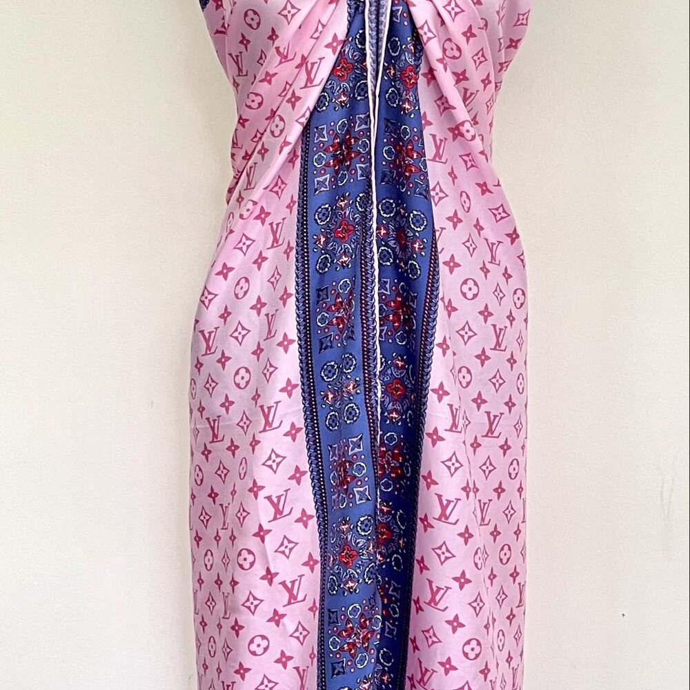 New Louis Vuitton Scarf Monogram Giant Pink Silk Oversize Wrap - Picture 10 of 14